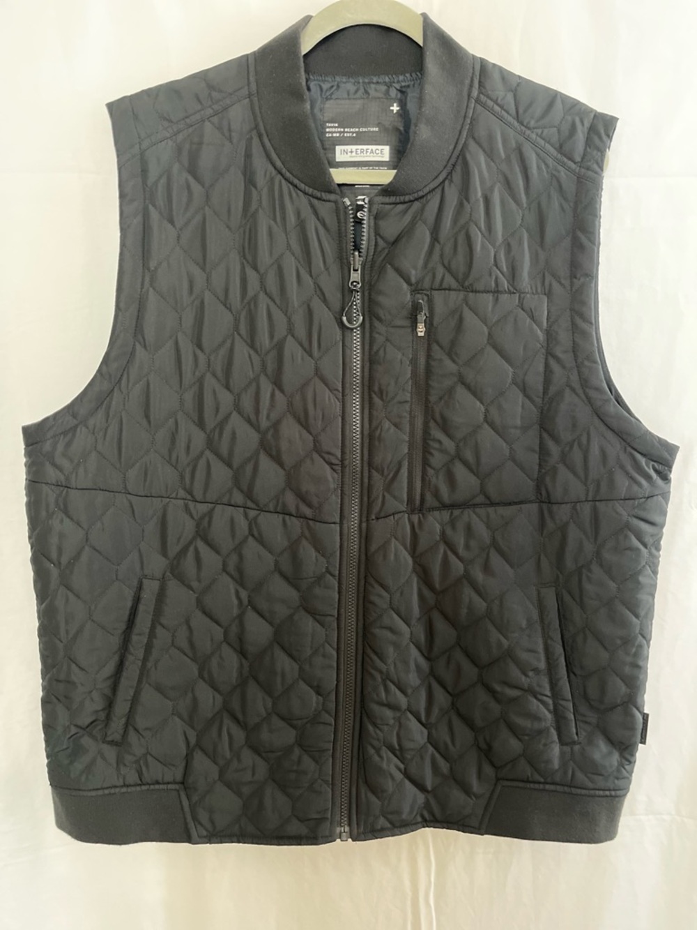 Tavik Quilted Zip-Front Vest in Black